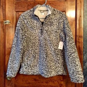 Soft Sherpa pullover fleece